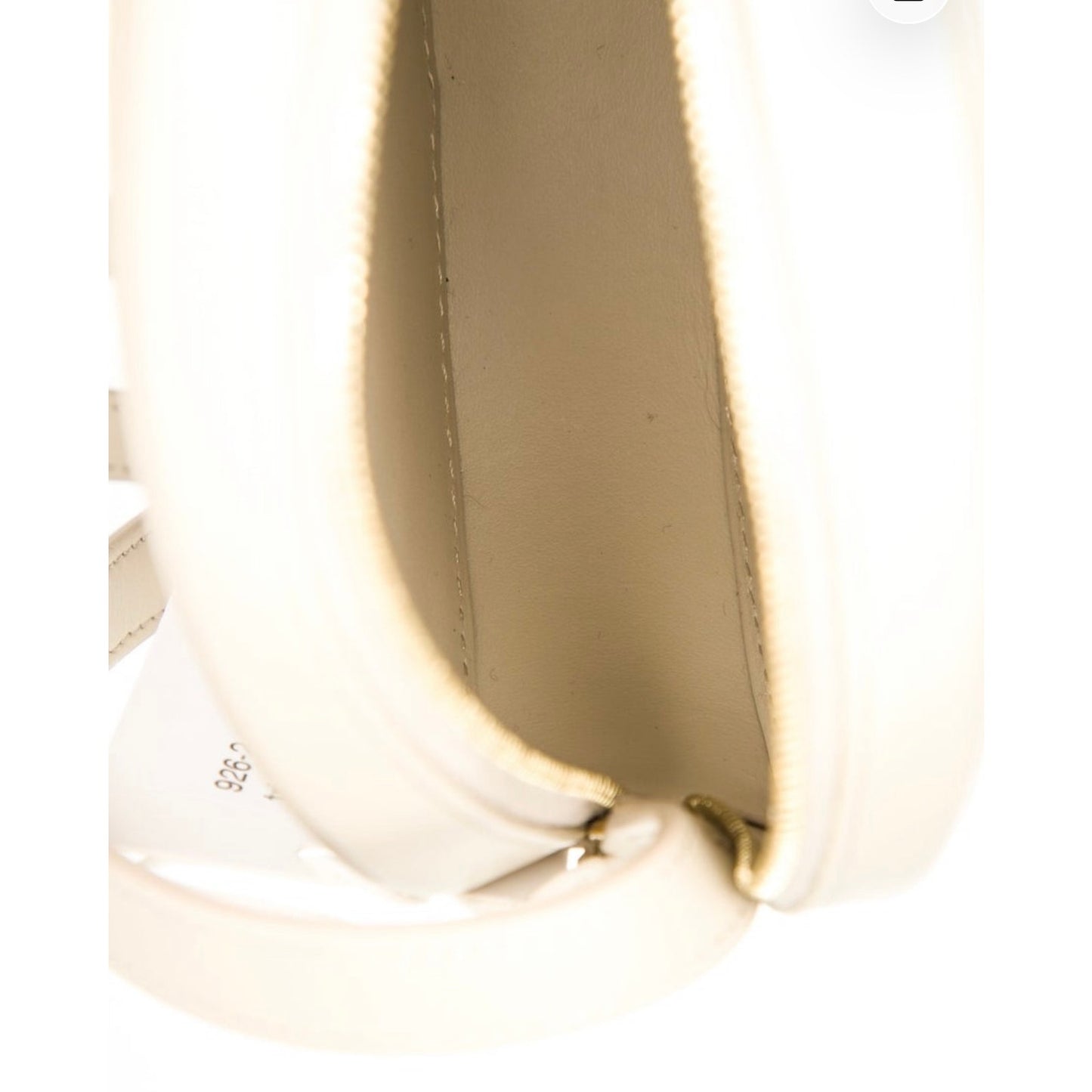 Celine Oval Cuir Triomphe