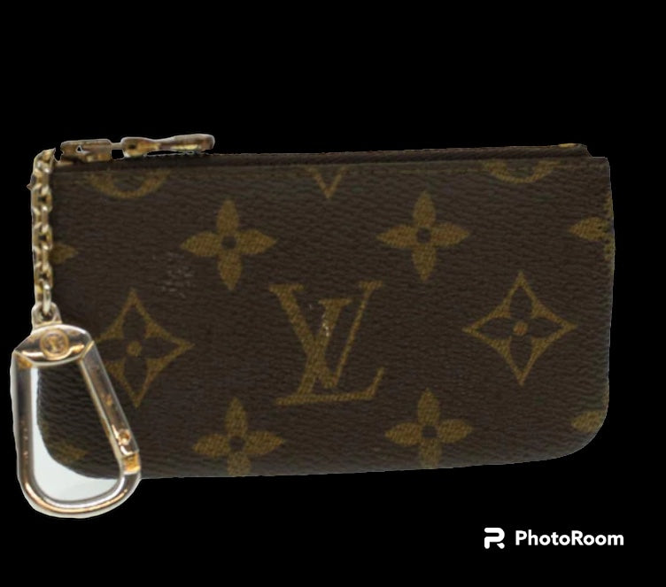 Louis Vuitton Monogram Coin Cles