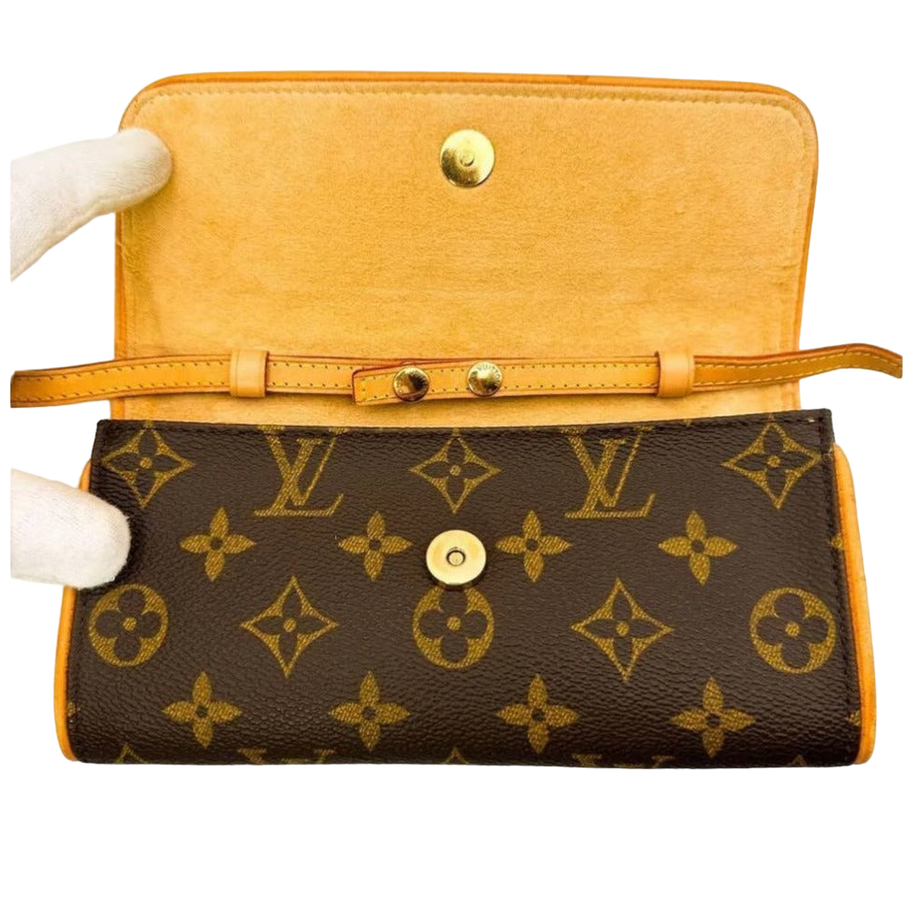 Louis Vuitton Twin Pochette GM